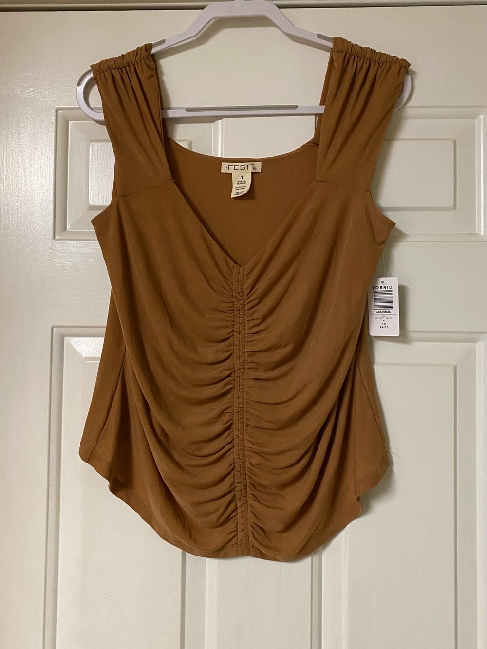 TORRID Festi Ruched V-Neck Sleeveless Top NWT